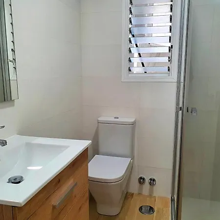 First Line With 3 Bedrooms And Seaviews Апартаменты