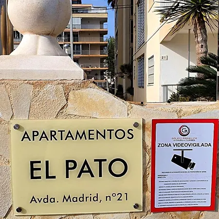 First Line With 3 Bedrooms And Seaviews *