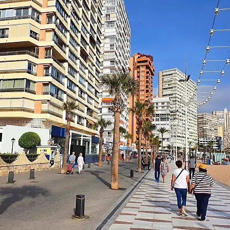 First Line With 3 Bedrooms And Seaviews Apartamento Benidorm