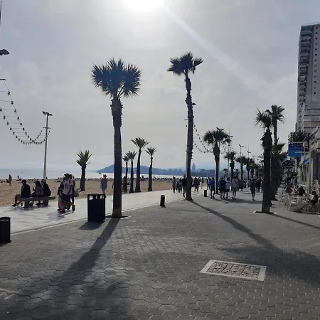 First Line With 3 Bedrooms And Seaviews * Бенидорм