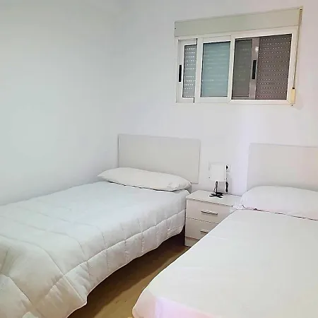 Apartmán First Line With 3 Bedrooms And Seaviews *